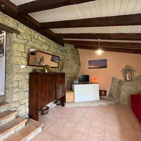 Casa Gra - Stunning Stonehouse With Garden Holiday home Toano